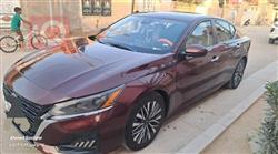 نيسان ألتيما